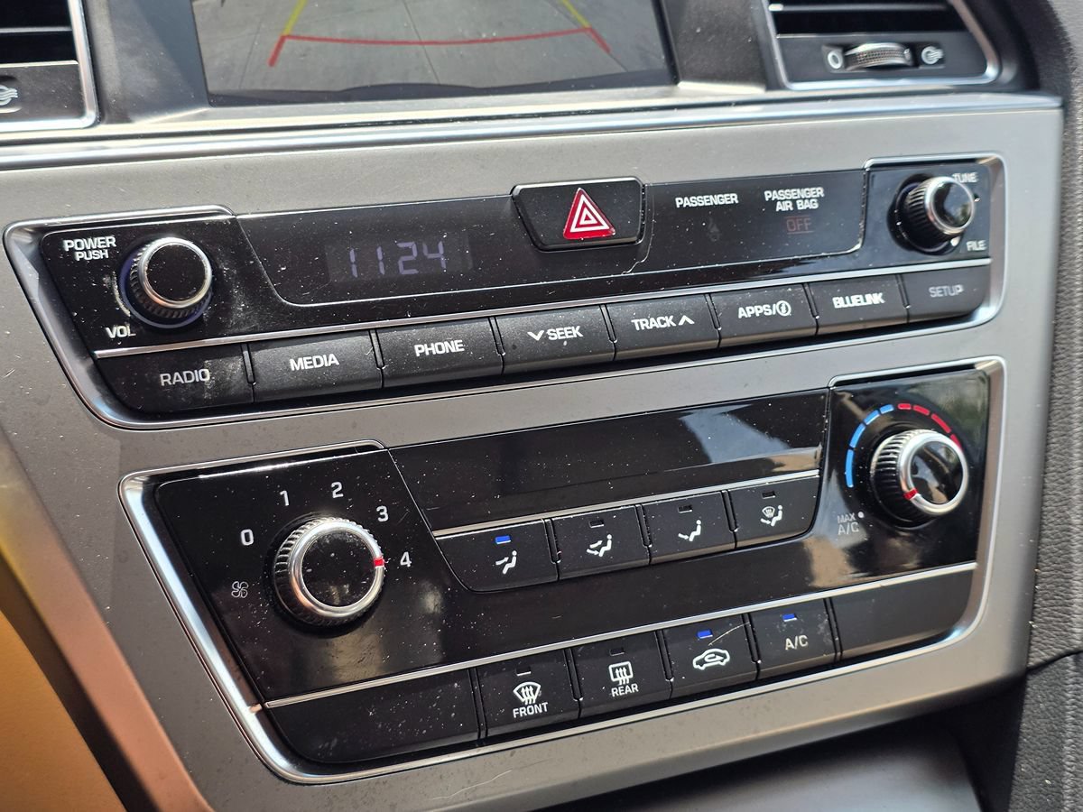 Used 2017 Hyundai Sonata SE FWD image 37