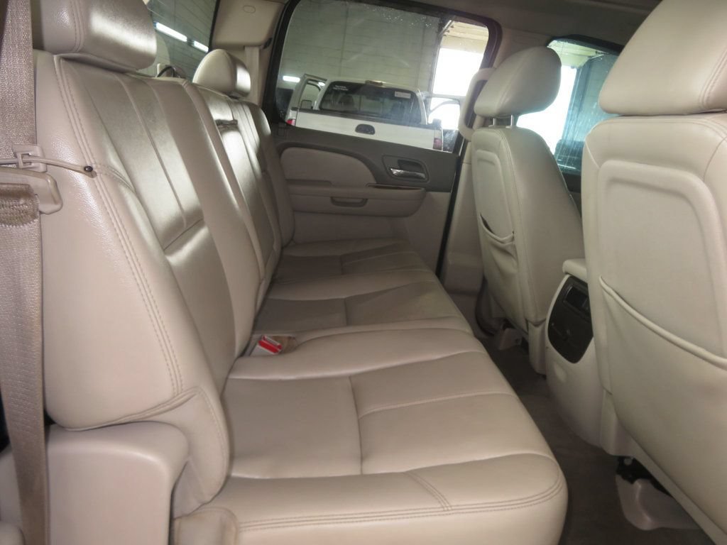Used 2010 GMC Sierra 2500 SLT w/ SLT Convenience Package AWD/4WD image 28