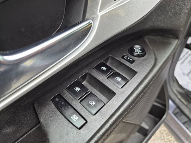 Used 2013 Chevrolet Equinox LS FWD image 14
