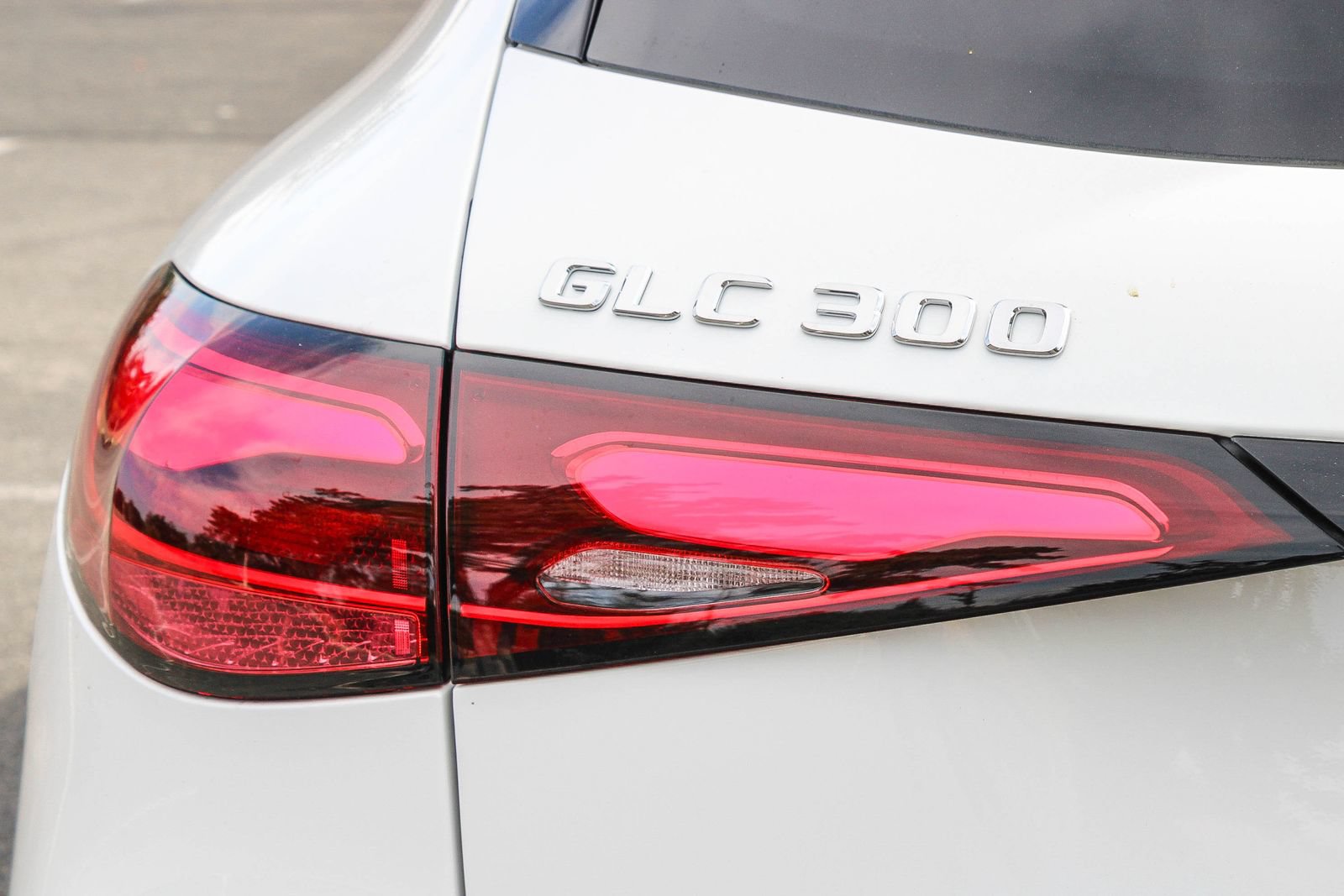 Certified 2026 Mercedes-Benz GLC 300 4MATIC image 10