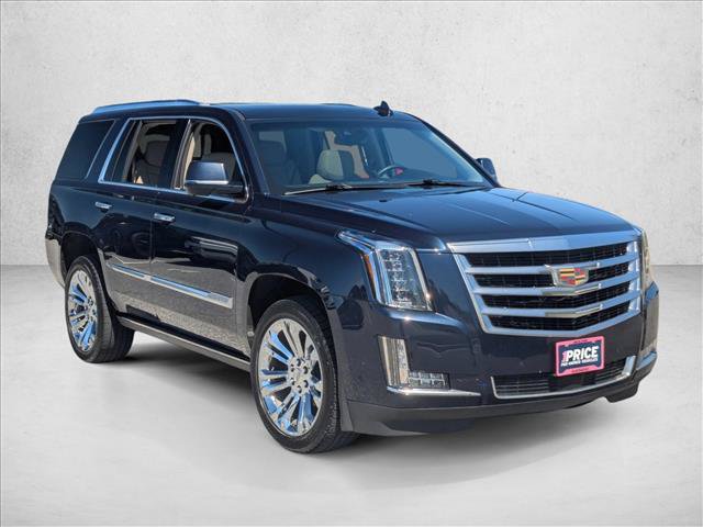 Used 2020 Cadillac Escalade Premium Luxury AWD/4WD image 3