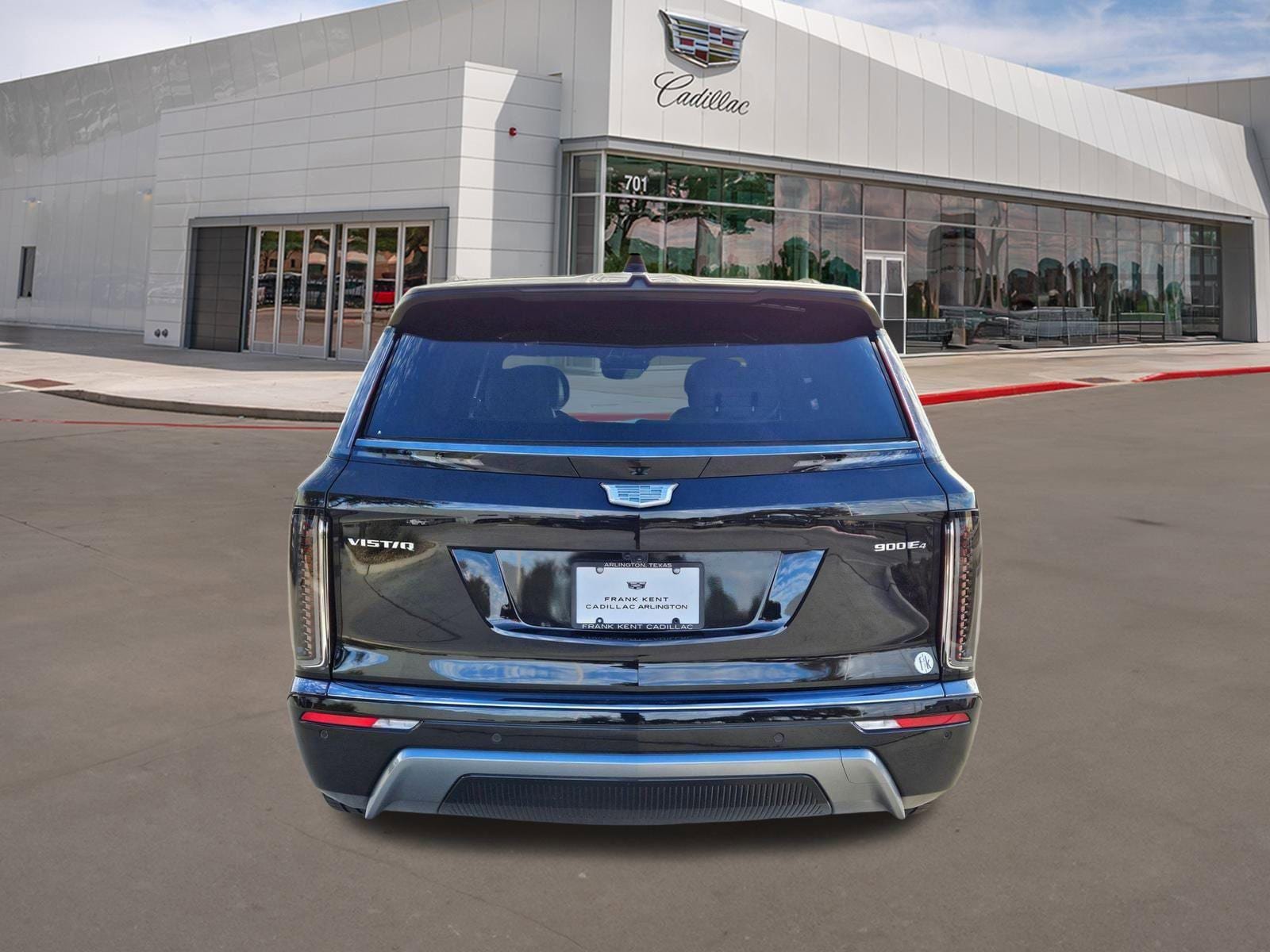 New 2026 Cadillac Vistiq Sport w/ LPO, Floor Liner Package AWD/4WD image 5
