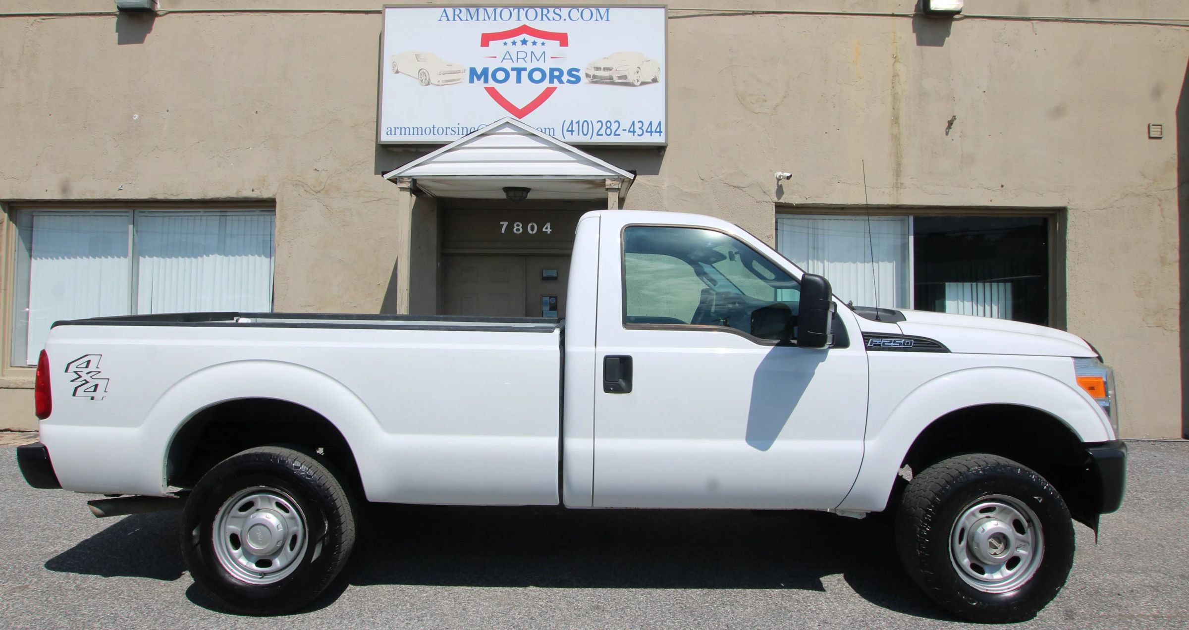 Used 2011 Ford F250 XL w/ Snow Plow Prep Pkg AWD/4WD image 4