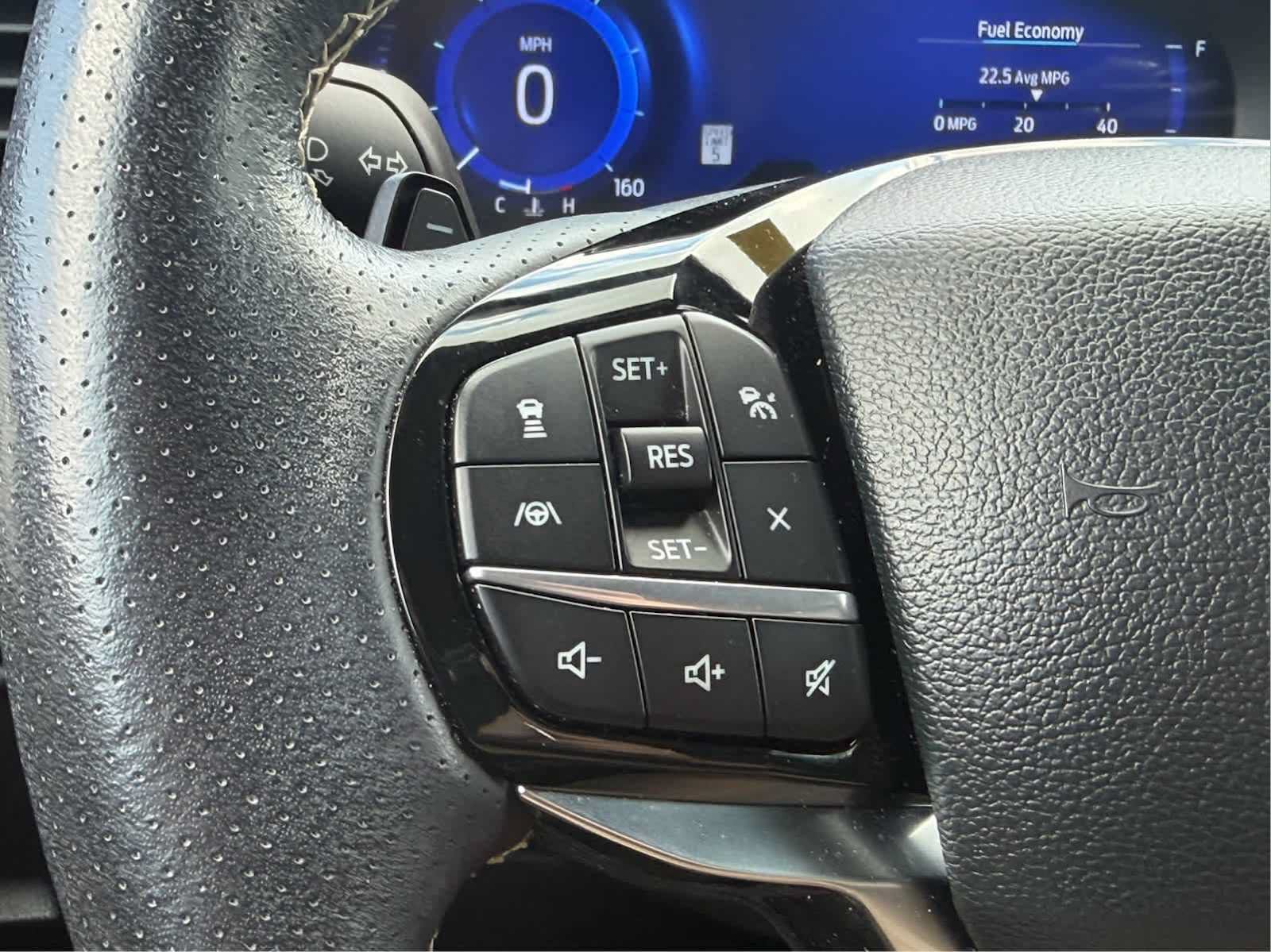 Used 2023 Ford Explorer ST w/ Equipment Group 401A AWD/4WD image 32