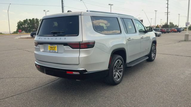 Used 2025 Jeep Wagoneer L 4WD image 8