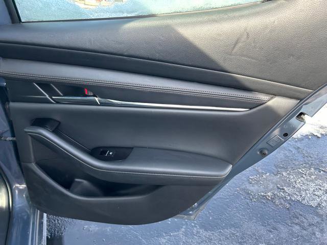 Certified 2022 MAZDA MAZDA3 s image 21