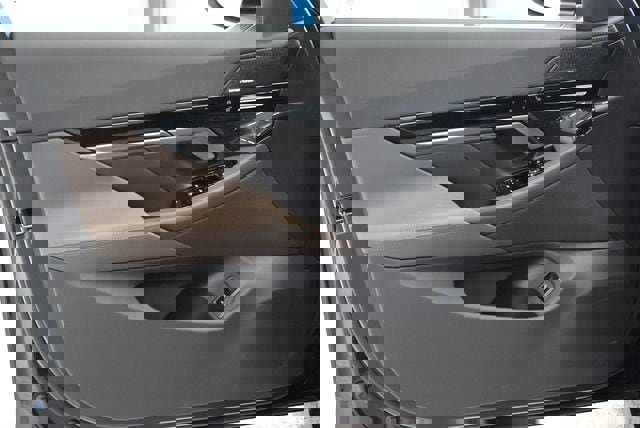 New 2026 BMW 530i xDrive w/ Premium Package image 20