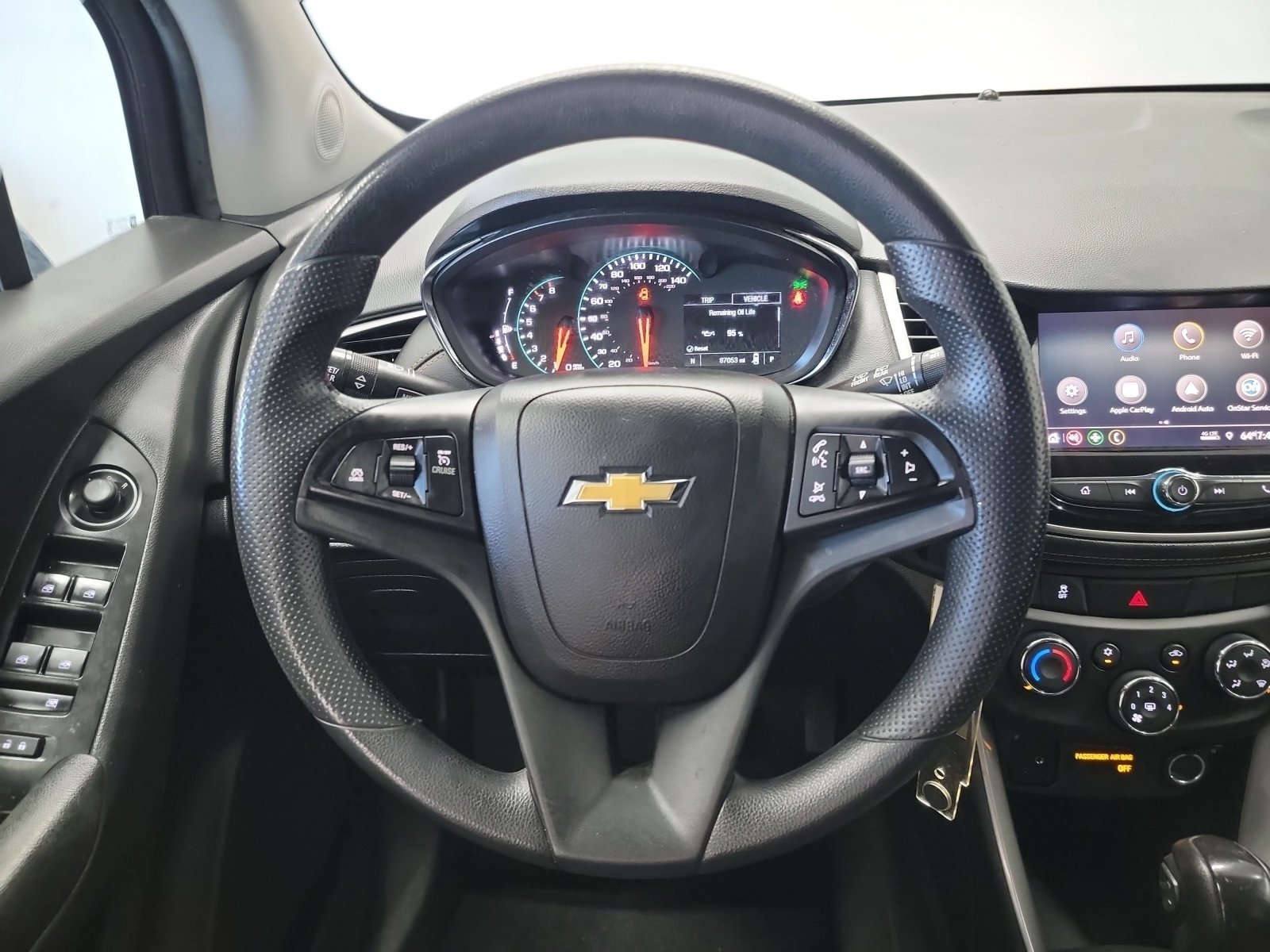 Used 2021 Chevrolet Trax LS w/ Tint and Cruise Package FWD image 17