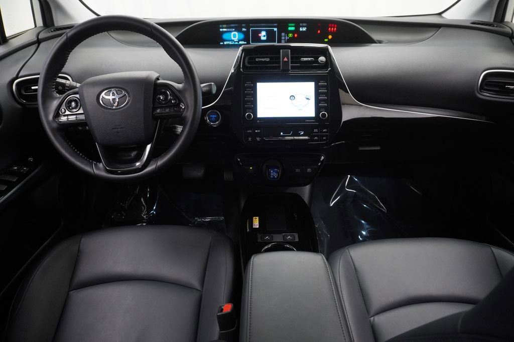 Used 2022 Toyota Prius FWD image 24