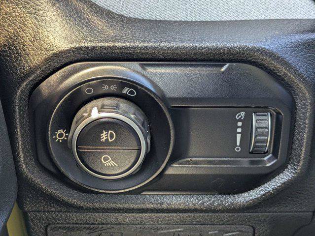 Certified 2024 Jeep Gladiator Sport AWD/4WD image 25