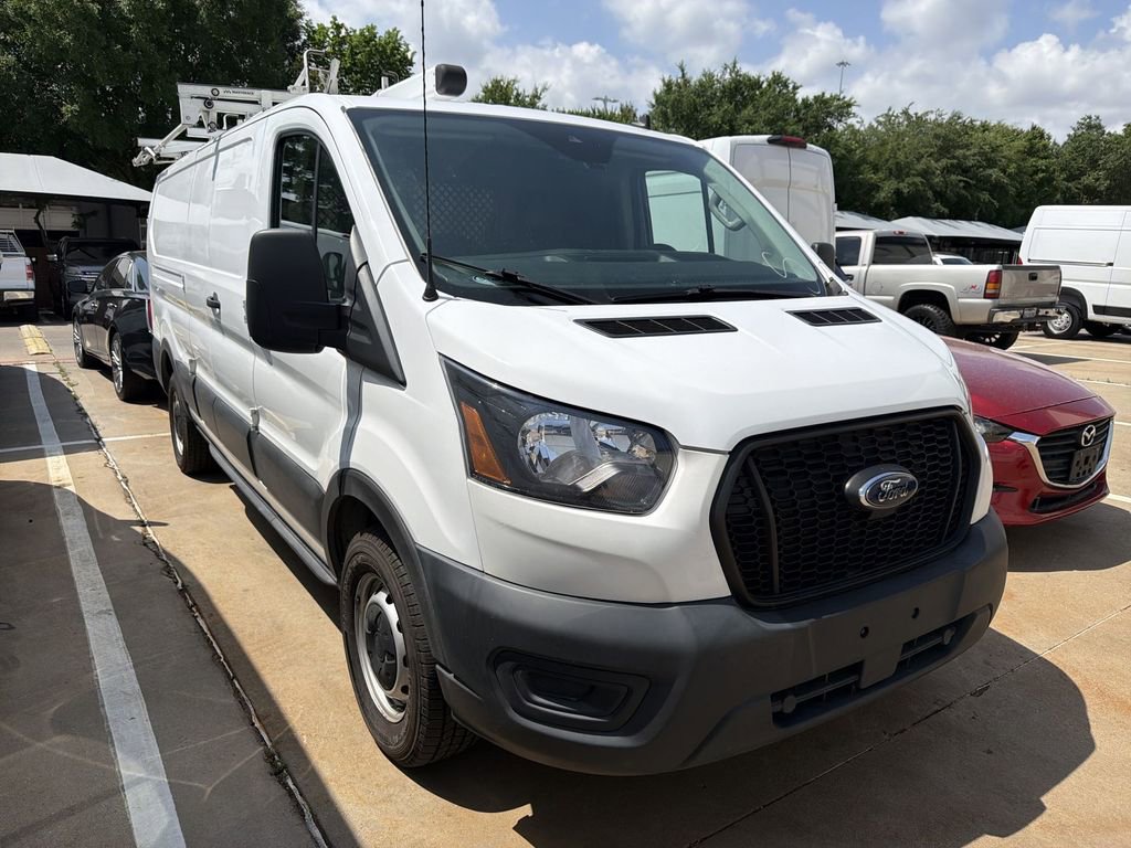Used 2022 Ford Transit 250 Low Roof image 2
