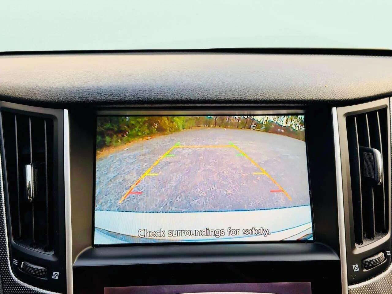 Used 2016 INFINITI Q50 3.0t Premium w/ 3.0T Premium Plus Package image 13