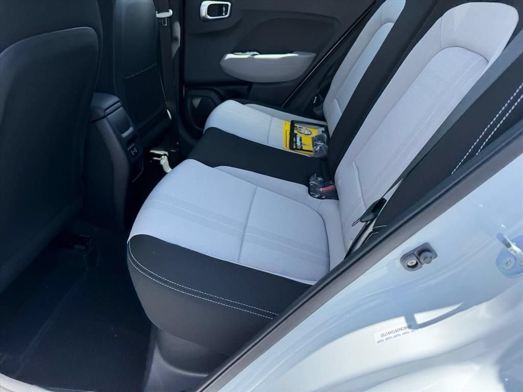 New 2026 Hyundai Venue SEL FWD image 10