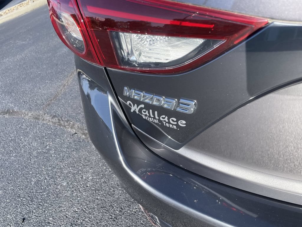 Used 2018 MAZDA MAZDA3 Touring FWD image 7