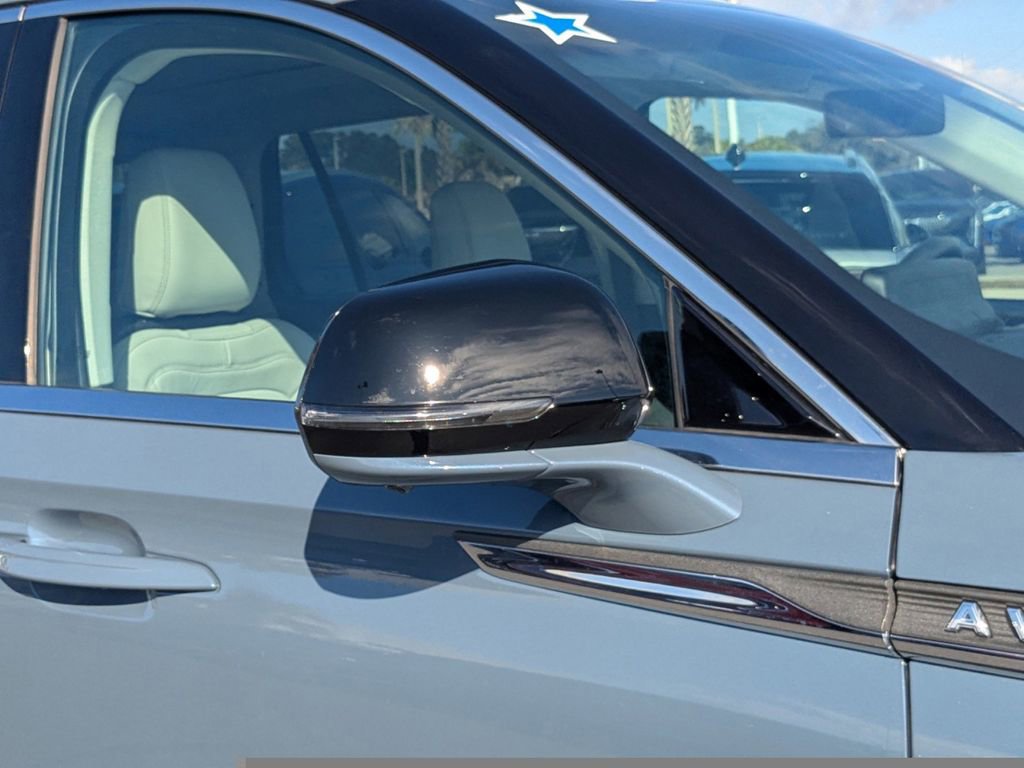 New 2025 Lincoln Aviator Reserve w/ Illumination Package image 12