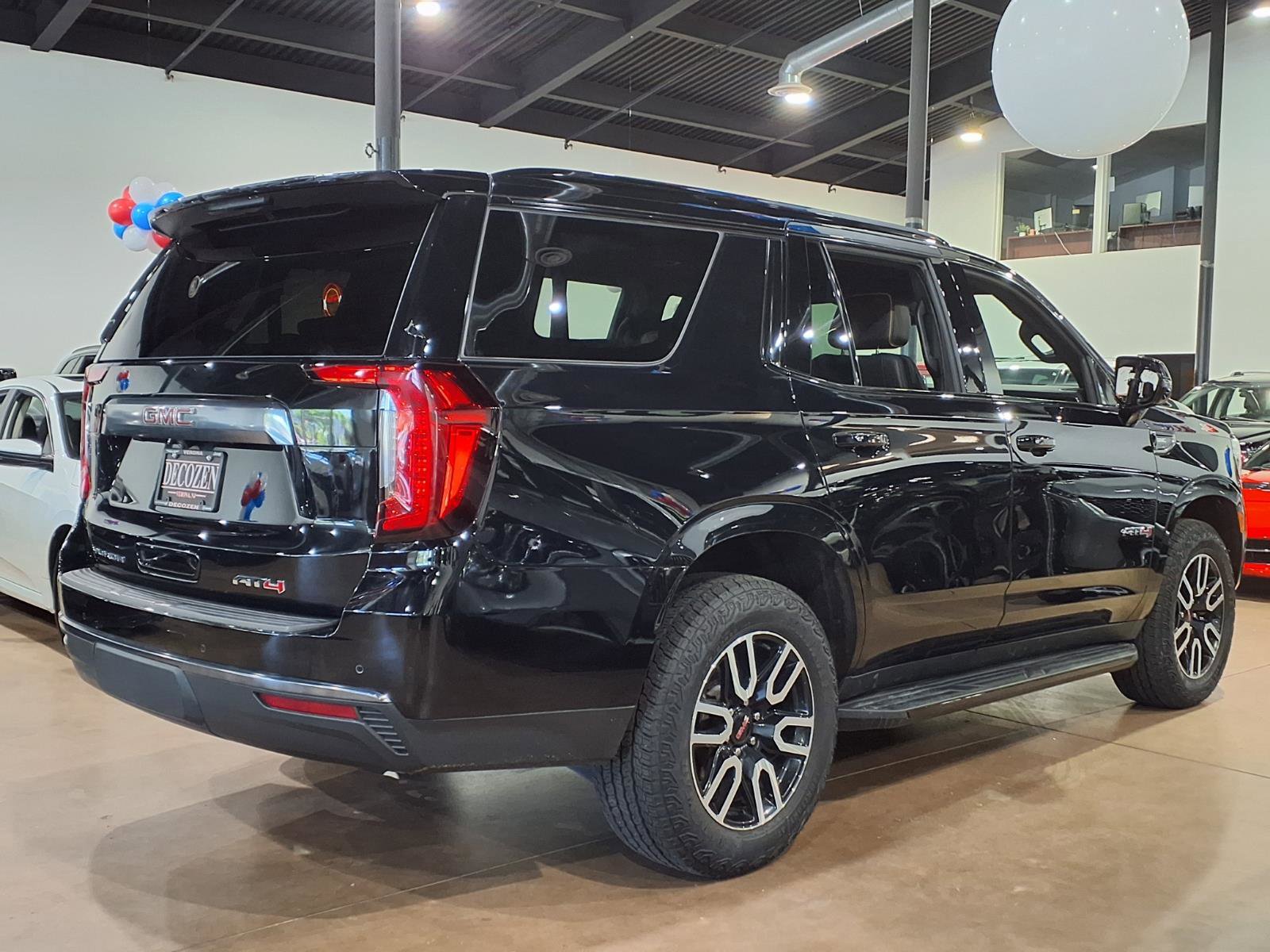 Used 2024 GMC Yukon AT4 AWD/4WD image 6