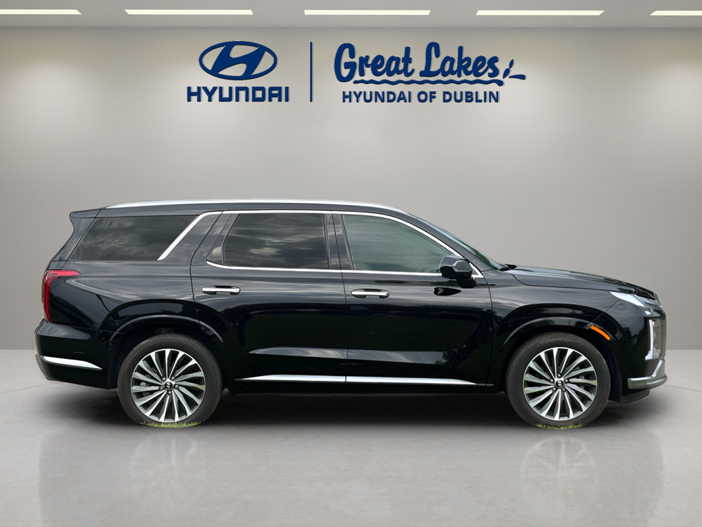 Used 2025 Hyundai Palisade Calligraphy FWD image 6