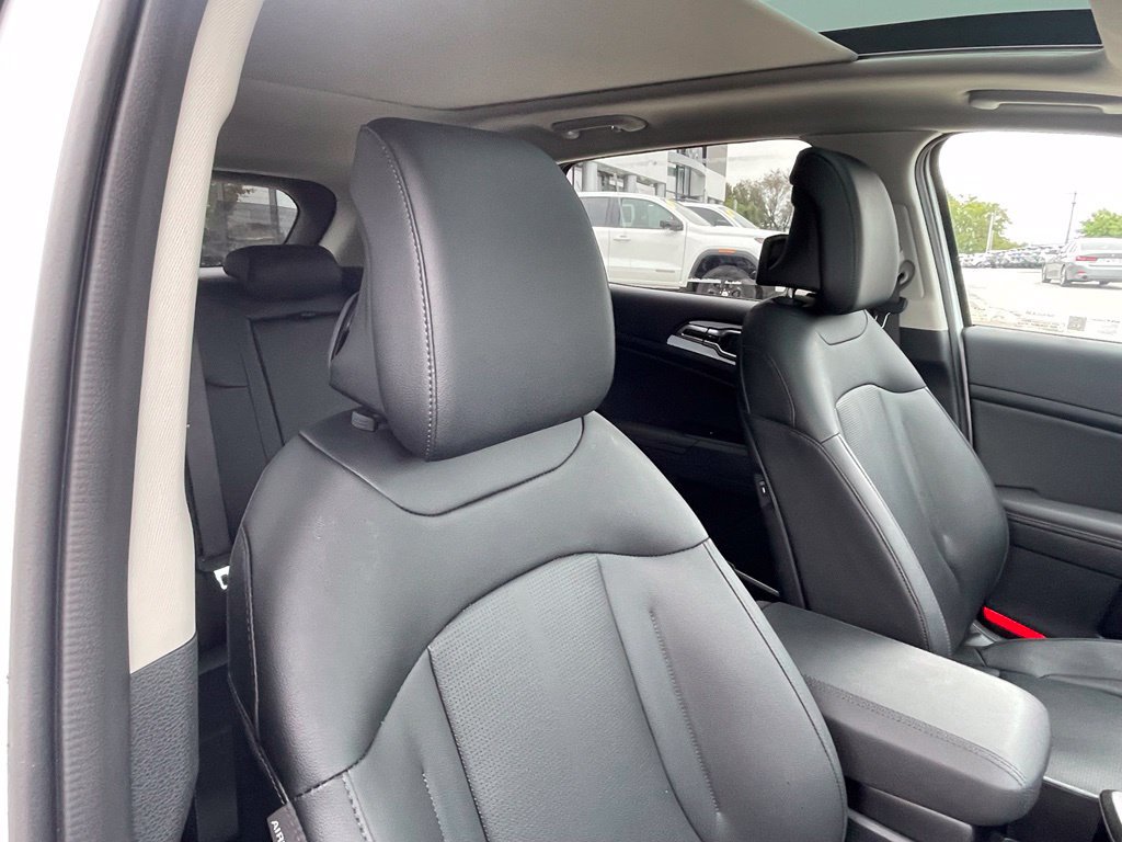 New 2026 Kia Sportage EX w/ EX Panorama Roof Package FWD image 26
