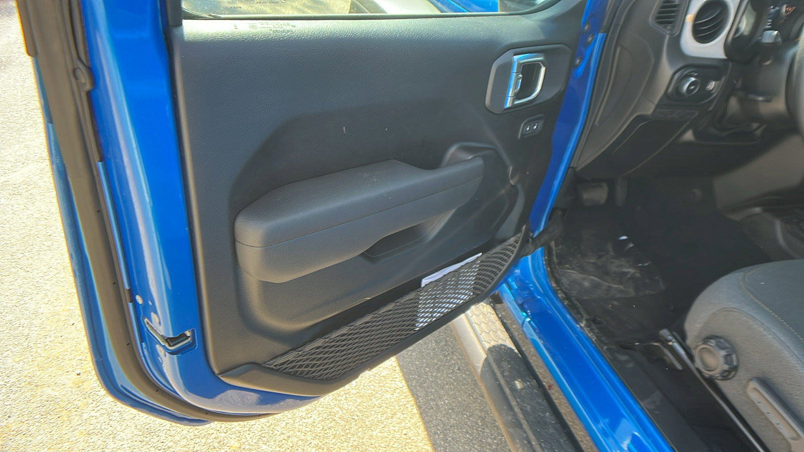 New 2026 Jeep Wrangler Sport AWD/4WD image 14