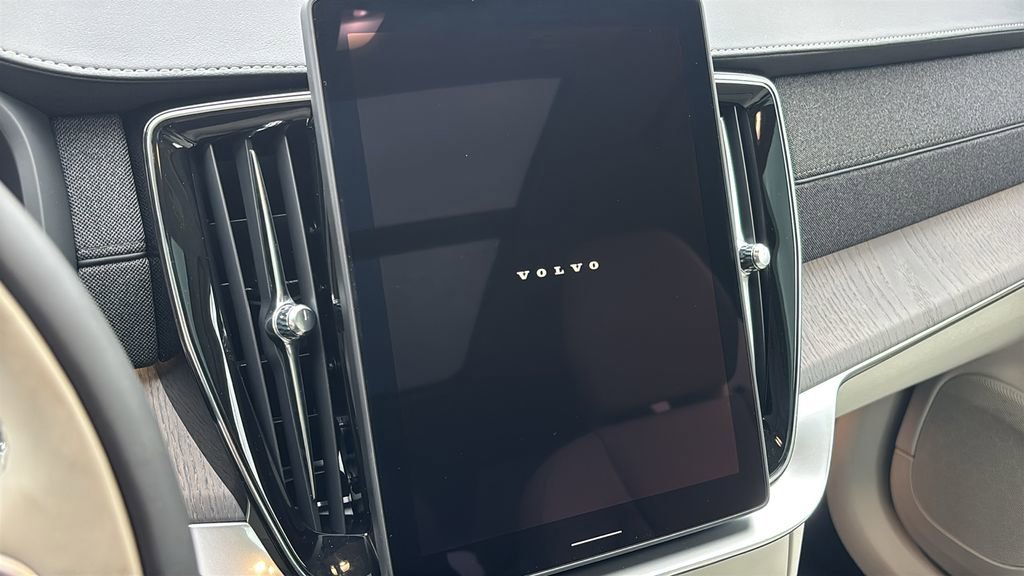 New 2026 Volvo XC90 B6 Ultra image 20