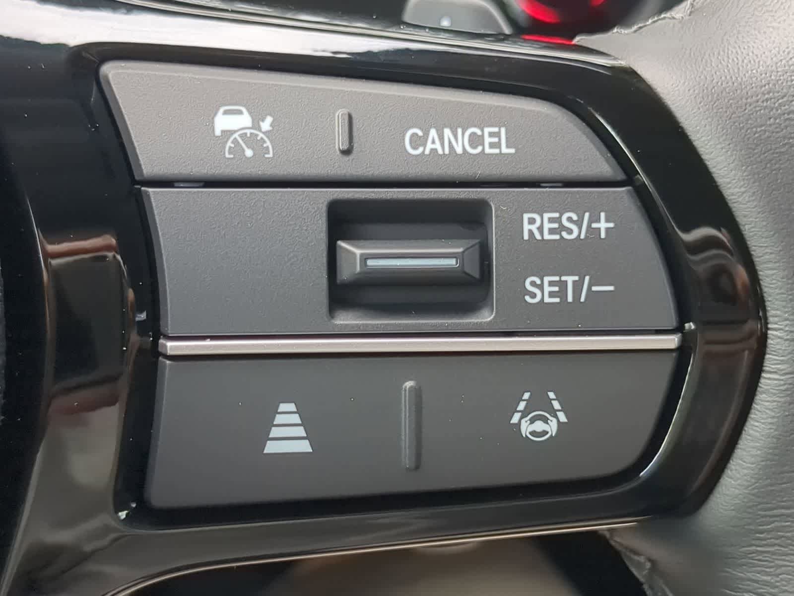 Used 2025 Honda Pilot EX-L image 23