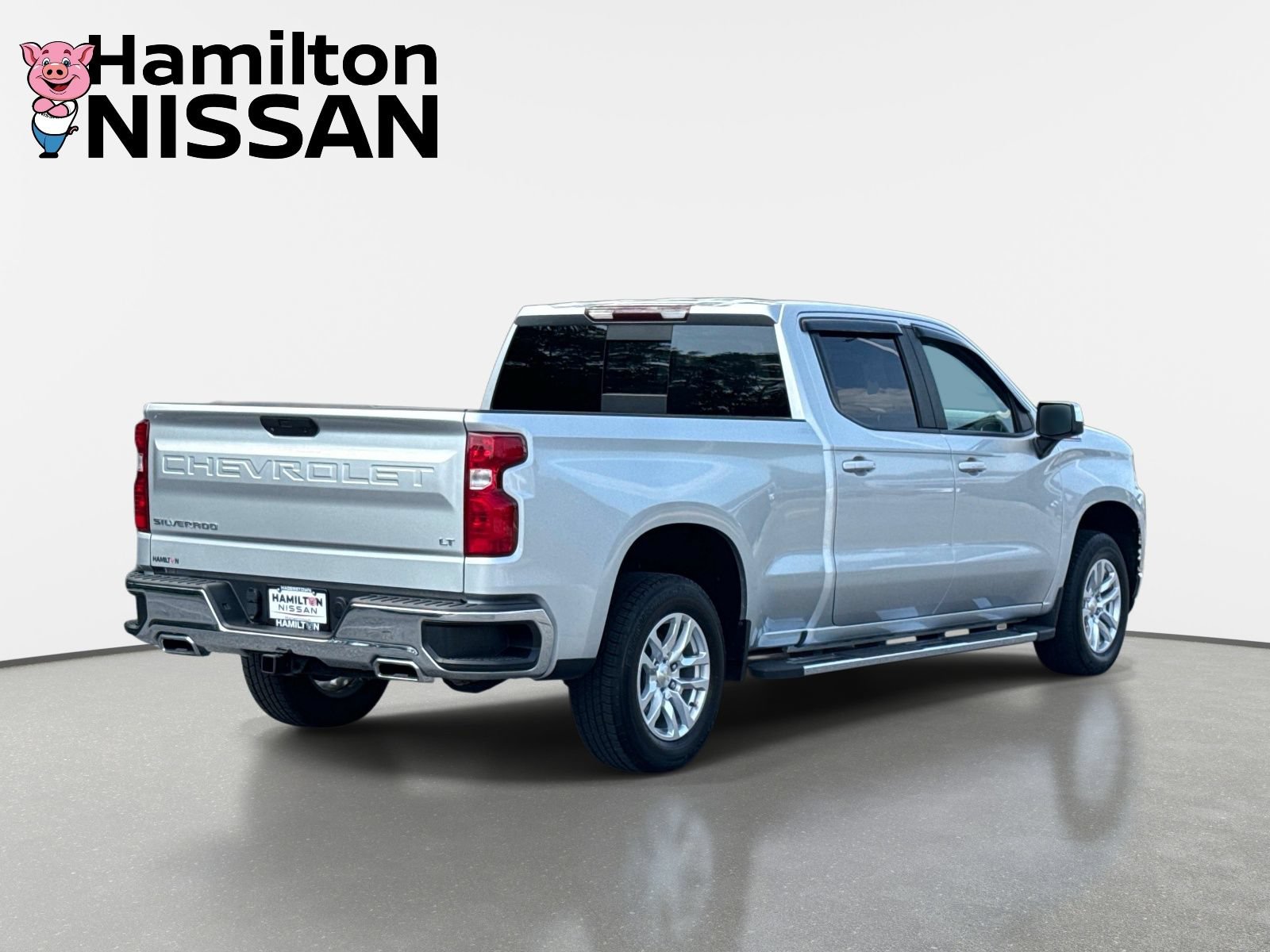 Used 2020 Chevrolet Silverado 1500 LT w/ All-Star Edition AWD/4WD image 2
