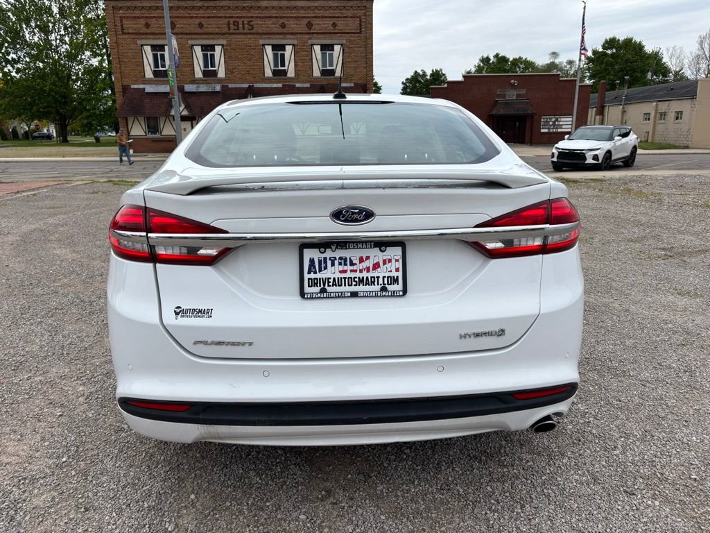 Used 2018 Ford Fusion SE w/ Equipment Group 602A FWD image 30