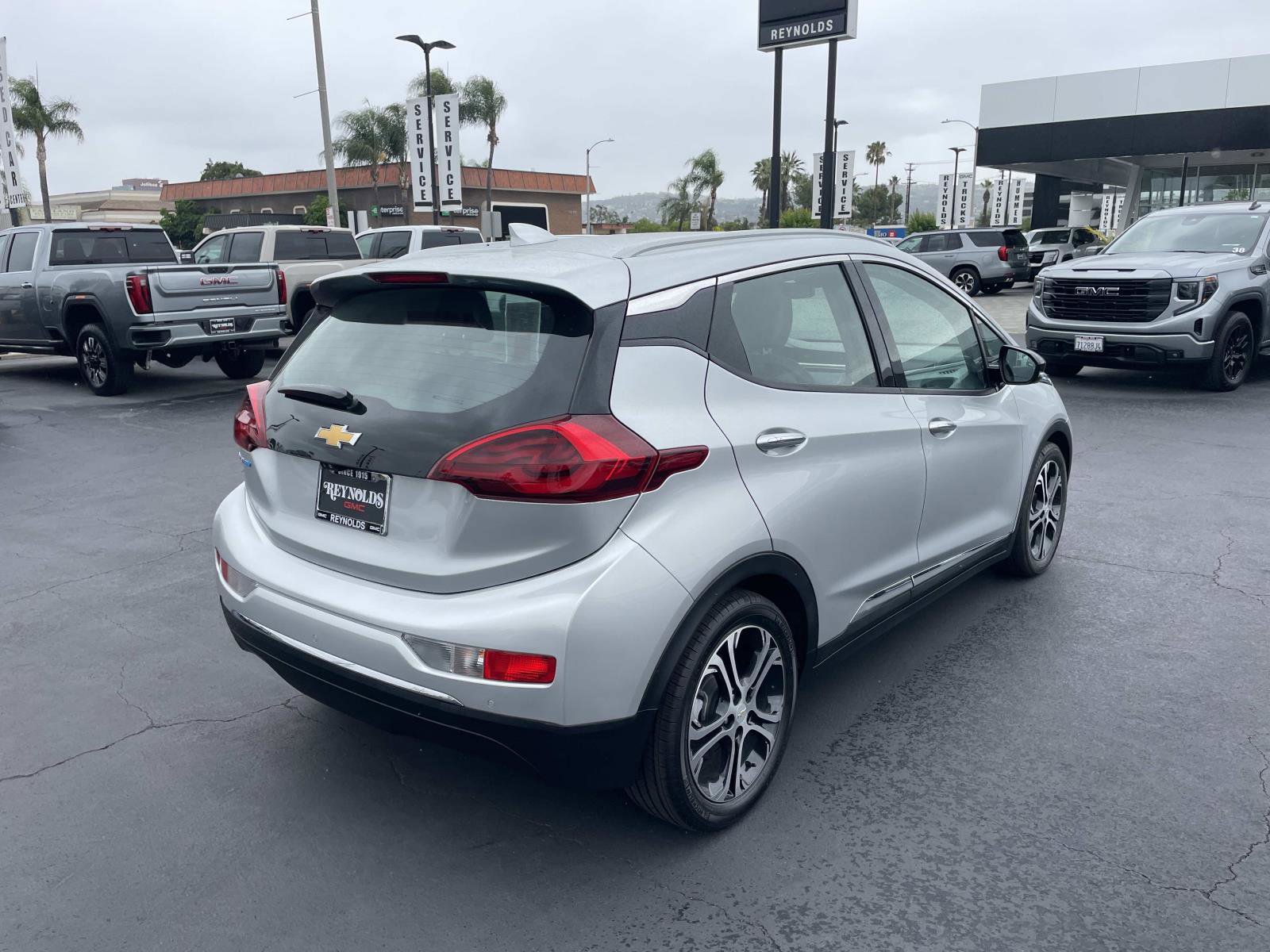 Used 2018 Chevrolet Bolt Premier FWD image 5