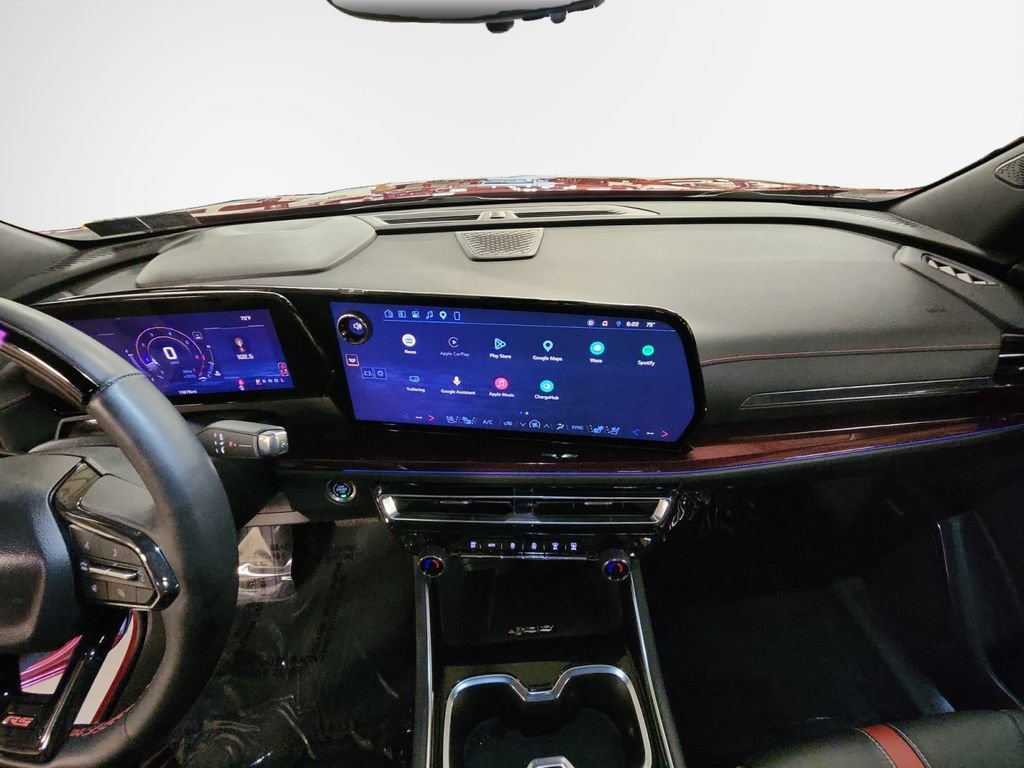 Certified 2025 Chevrolet Traverse RS AWD/4WD image 24