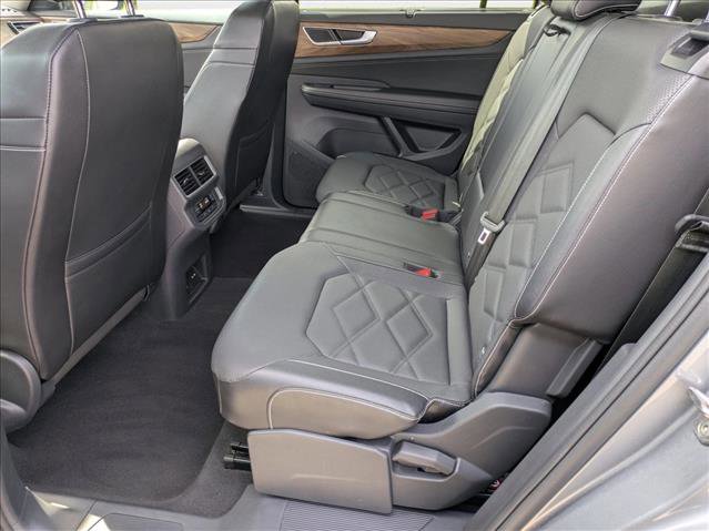 Used 2024 Volkswagen Atlas SE image 20