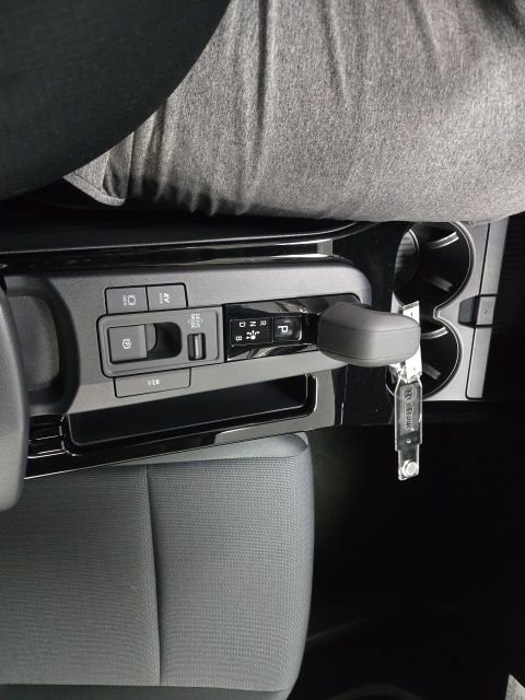 New 2026 Toyota Prius LE image 24