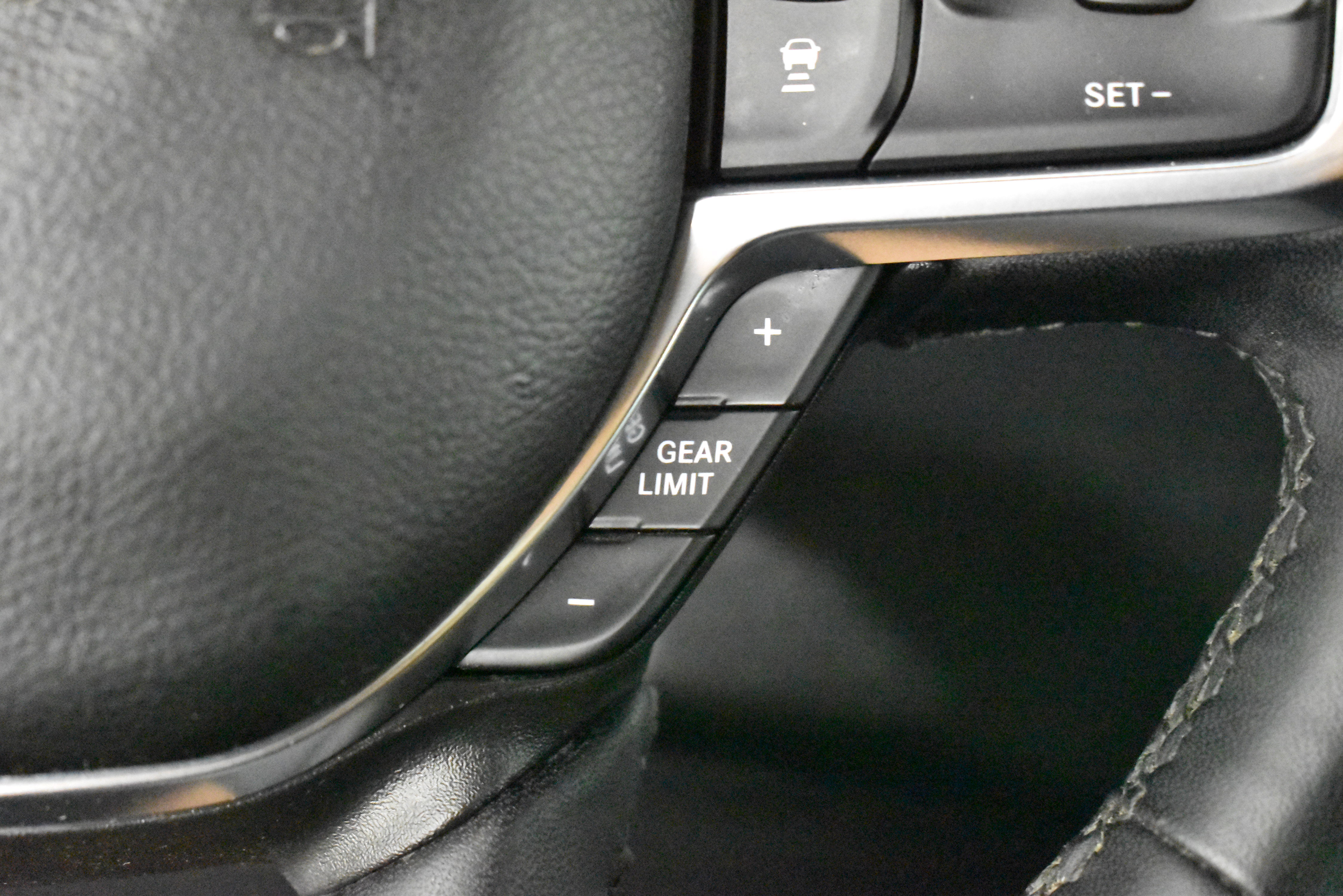 Used 2025 RAM 1500 Laramie image 23