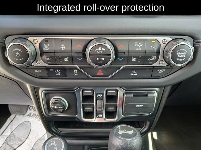 New 2025 Jeep Wrangler Sahara w/ Technology Group image 24