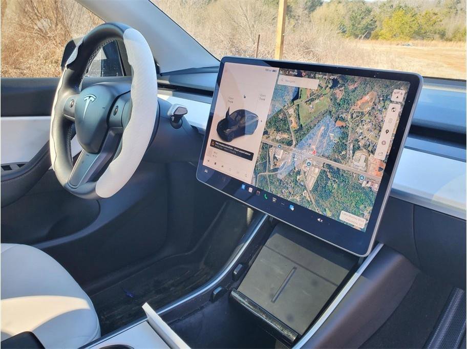 Used 2020 Tesla Model Y Long Range AWD/4WD image 23