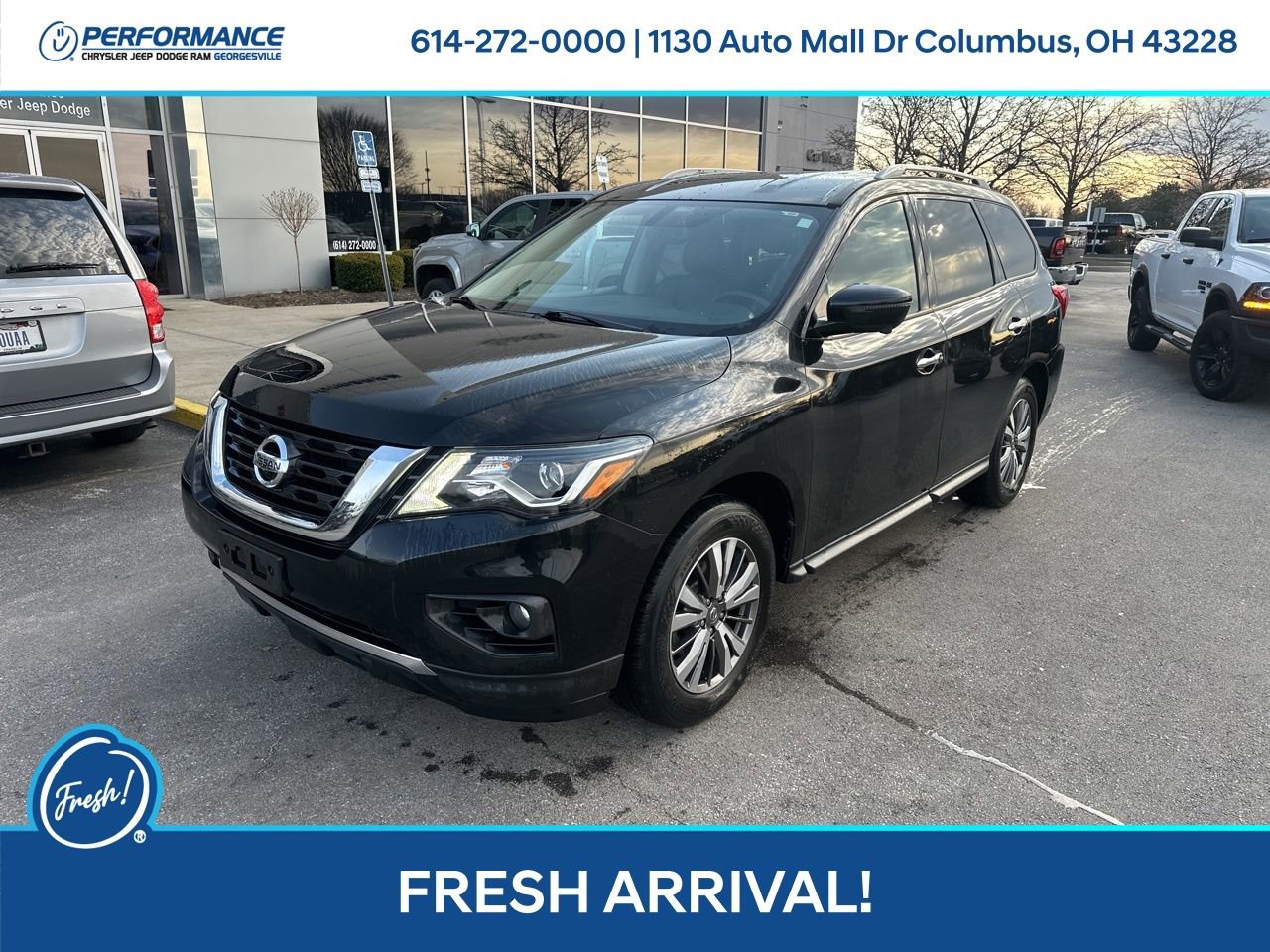 Used 2019 Nissan Pathfinder SL image 8