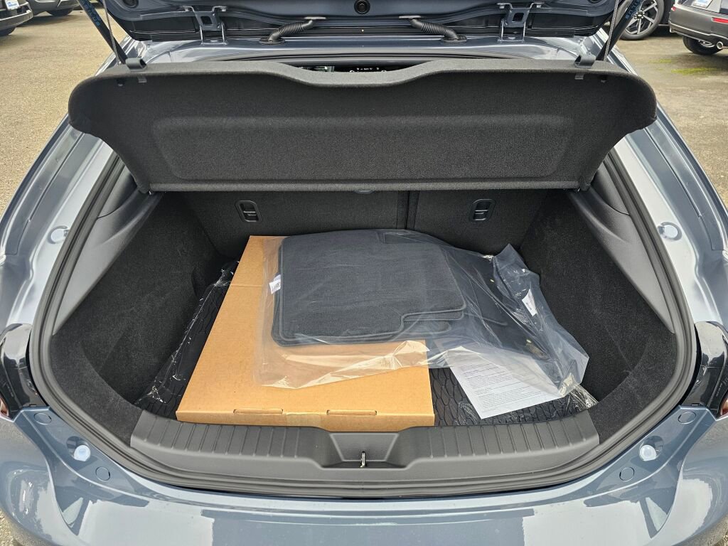 New 2026 MAZDA MAZDA3 Carbon AWD/4WD image 25