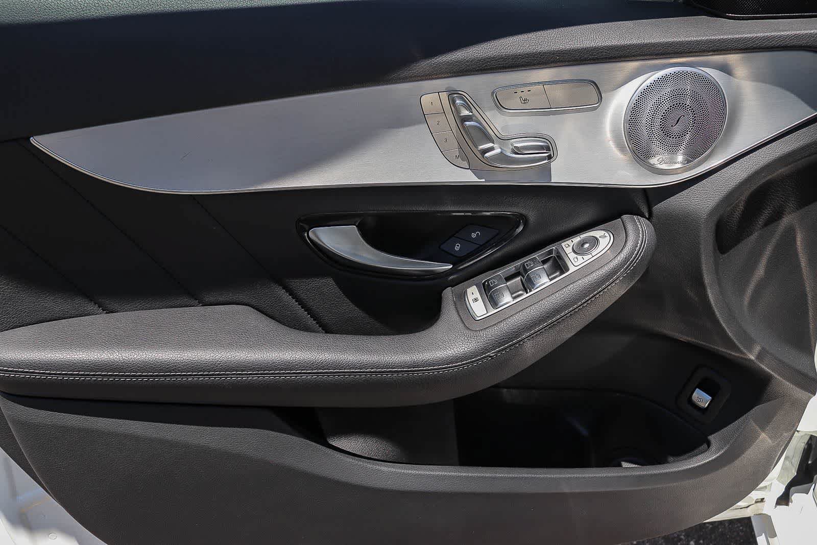 Used 2021 Mercedes-Benz C 300 Sedan image 21