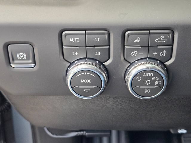 New 2026 GMC Sierra 1500 AT4 w/ AT4 Premium Package AWD/4WD image 24