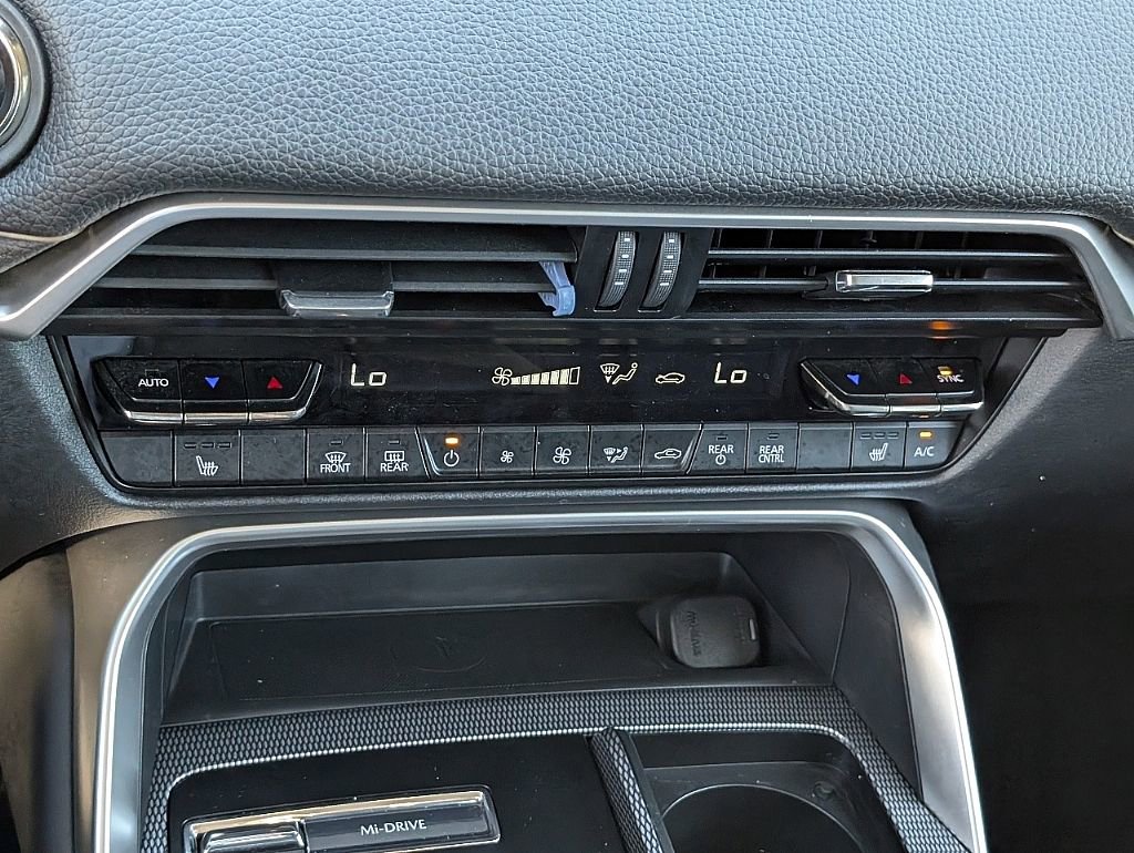 Certified 2024 MAZDA CX-90 Plug-In Hybrid w/ Premium Pkg image 31