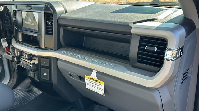 New 2025 Ford F350 XL w/ XL Chrome Package image 19