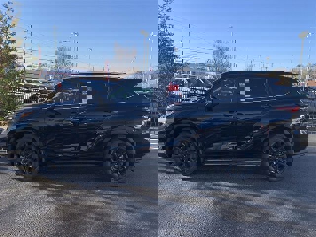 New 2026 Toyota Highlander XLE image 5