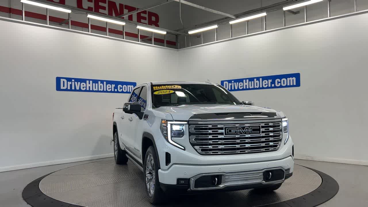 Used 2024 GMC Sierra 1500 Denali w/ Denali Reserve Package AWD/4WD image 5