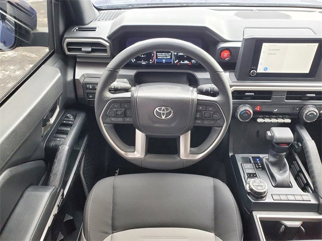 Used 2024 Toyota Tacoma TRD Off-Road image 12