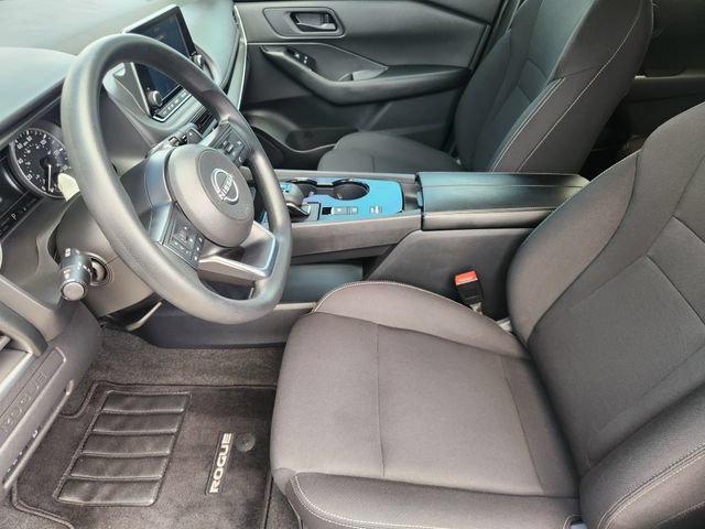 Used 2024 Nissan Rogue S FWD image 12