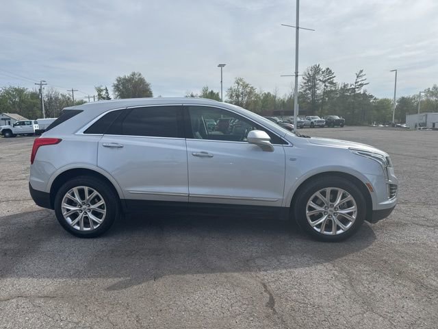 Used 2017 Cadillac XT5 Luxury w/ Driver Awareness Package image 4