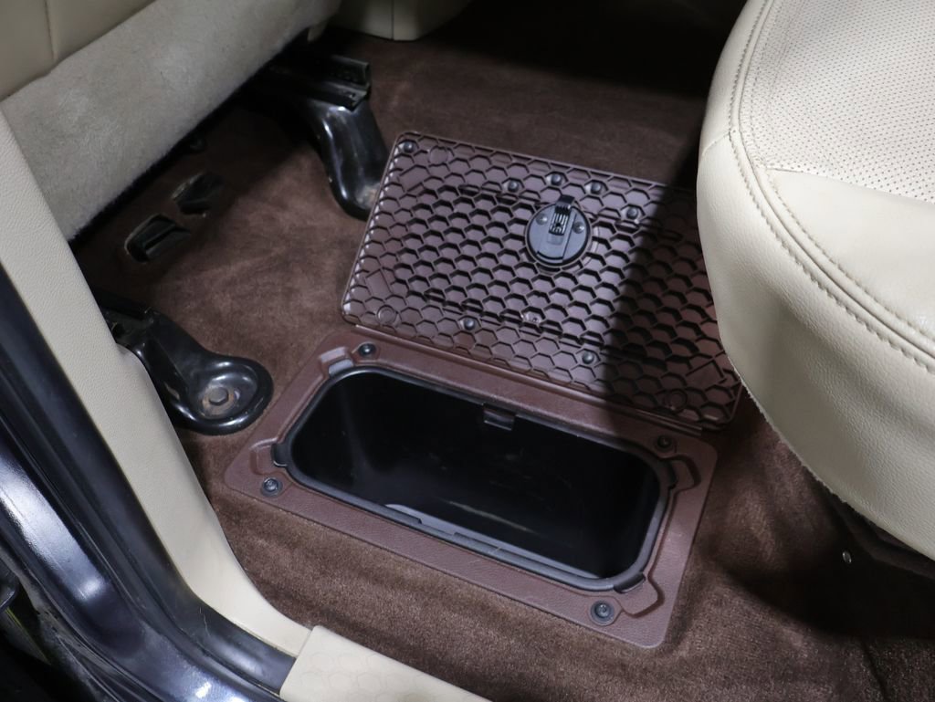 Used 2013 RAM 1500 Laramie w/ Convenience Group image 18