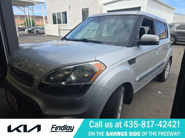 Used 2013 Kia Soul + w/ Audio Pkg FWD image 1
