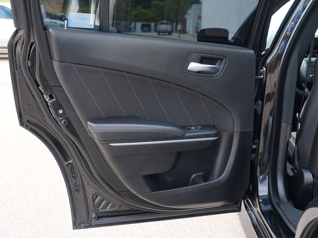 Used 2022 Dodge Charger GT RWD image 19