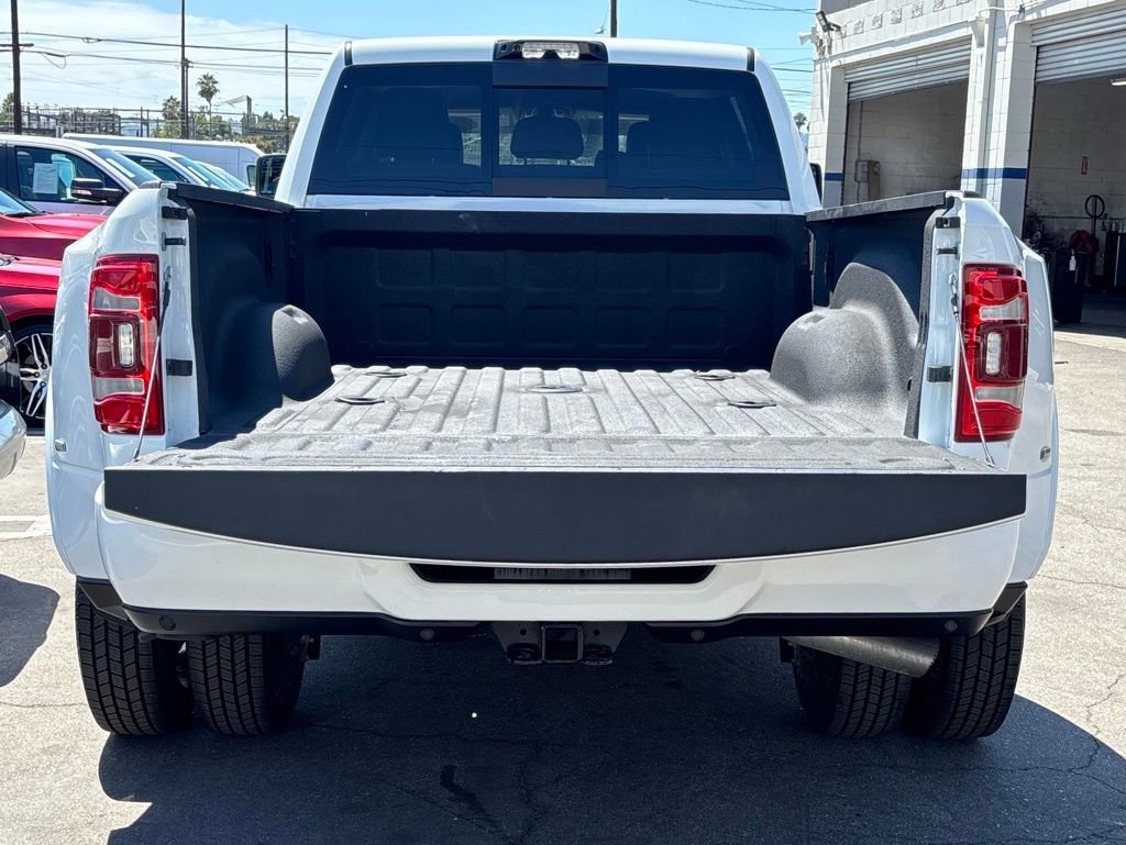 Used 2024 RAM 3500 Limited image 7