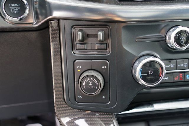 New 2025 Ford F150 Lariat w/ Equipment Group 501A Mid image 16